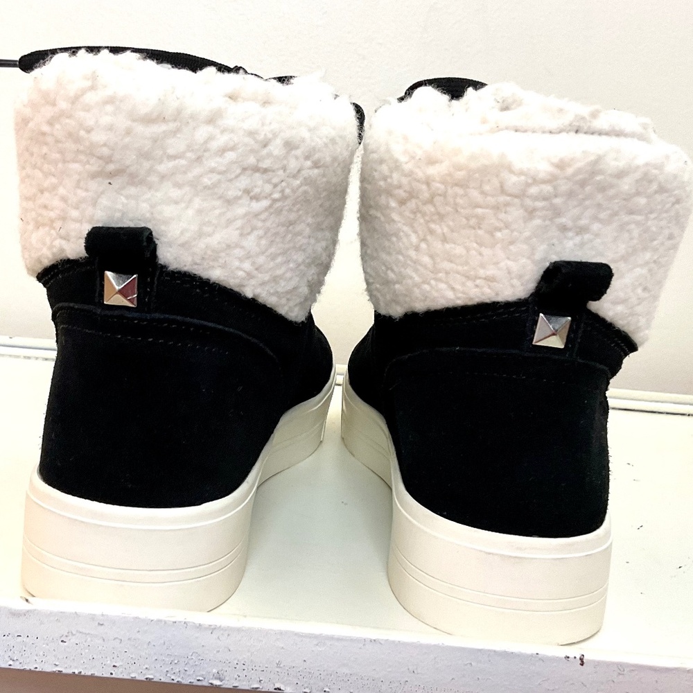 MARC FISHER Daire Black Suede Lace Up Faux Fur Sherpa High Top Sneaker sz 10M - Picture 7 of 16